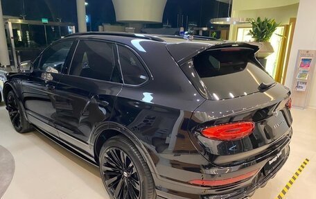Bentley Bentayga I, 2021 год, 24 000 000 рублей, 2 фотография