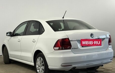 Volkswagen Polo VI (EU Market), 2015 год, 1 135 000 рублей, 3 фотография