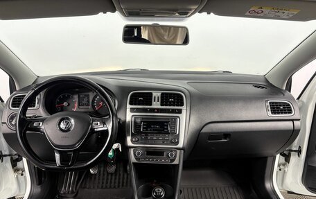 Volkswagen Polo VI (EU Market), 2015 год, 1 135 000 рублей, 13 фотография