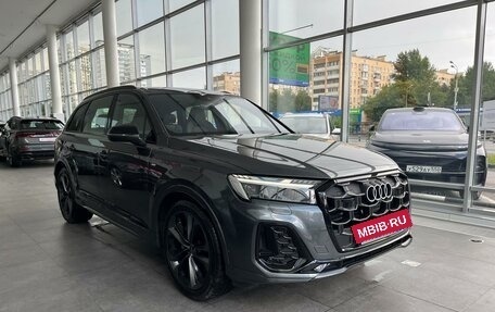 Audi Q7, 2025 год, 13 800 000 рублей, 3 фотография