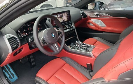 BMW 8 серия, 2025 год, 13 810 000 рублей, 26 фотография