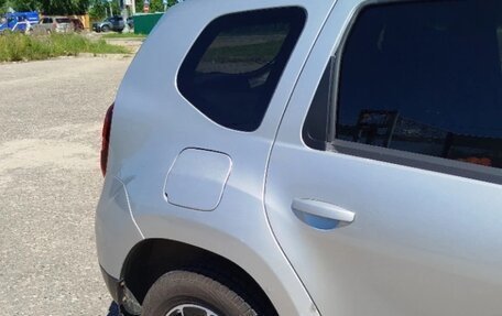 Renault Duster I рестайлинг, 2017 год, 925 000 рублей, 2 фотография