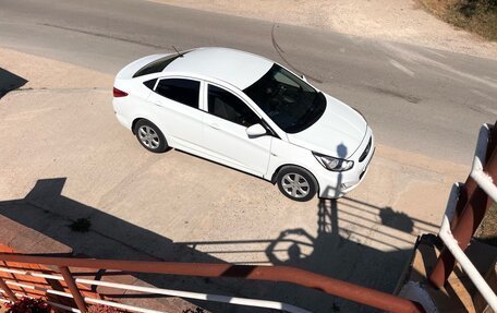 Hyundai Solaris II рестайлинг, 2011 год, 710 000 рублей, 6 фотография