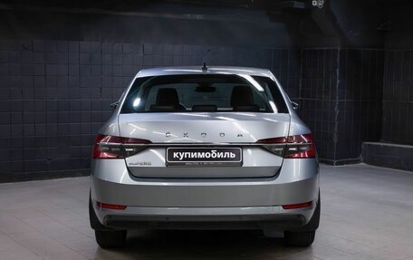 Skoda Superb III рестайлинг, 2021 год, 1 998 000 рублей, 5 фотография