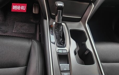 Honda Accord IX рестайлинг, 2017 год, 2 250 000 рублей, 14 фотография