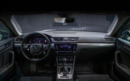 Skoda Superb III рестайлинг, 2021 год, 1 998 000 рублей, 10 фотография