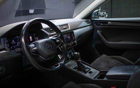 Skoda Superb III рестайлинг, 2021 год, 1 998 000 рублей, 9 фотография
