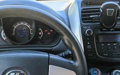 Lifan X60 I рестайлинг, 2013 год, 990 000 рублей, 13 фотография