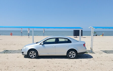 Volkswagen Jetta VI, 2010 год, 460 000 рублей, 5 фотография