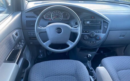 KIA Carens I (RS), 2005 год, 439 000 рублей, 3 фотография