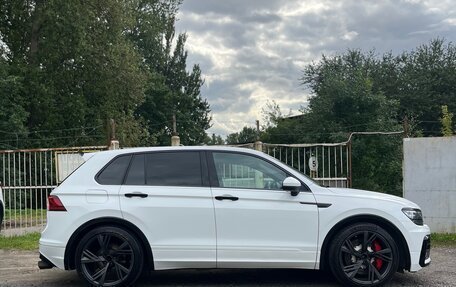 Volkswagen Tiguan II, 2019 год, 3 280 000 рублей, 2 фотография