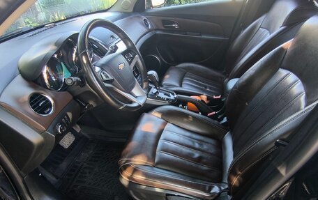 Chevrolet Cruze II, 2014 год, 950 000 рублей, 10 фотография