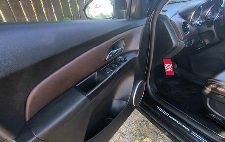 Chevrolet Cruze II, 2014 год, 950 000 рублей, 9 фотография