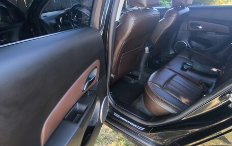 Chevrolet Cruze II, 2014 год, 950 000 рублей, 11 фотография