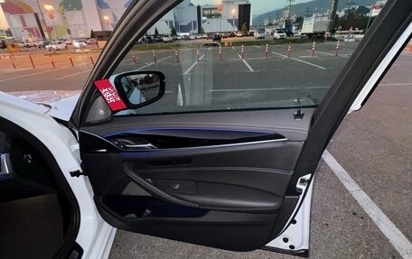 BMW 5 серия, 2022 год, 5 150 000 рублей, 21 фотография