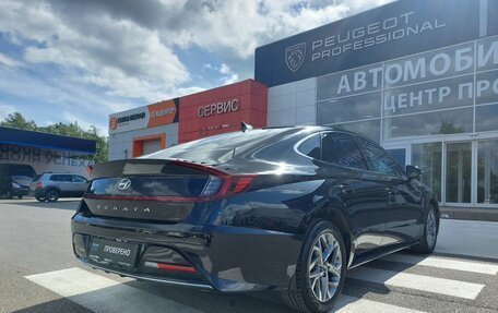 Hyundai Sonata VIII, 2019 год, 2 380 000 рублей, 10 фотография