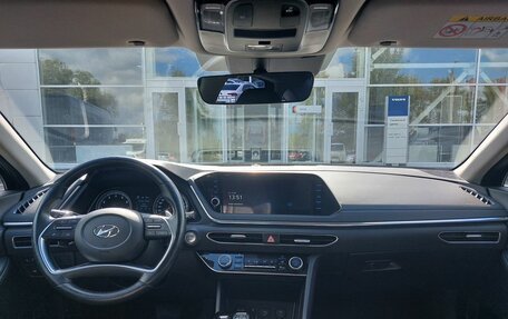 Hyundai Sonata VIII, 2019 год, 2 380 000 рублей, 20 фотография