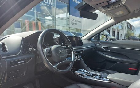 Hyundai Sonata VIII, 2019 год, 2 380 000 рублей, 17 фотография