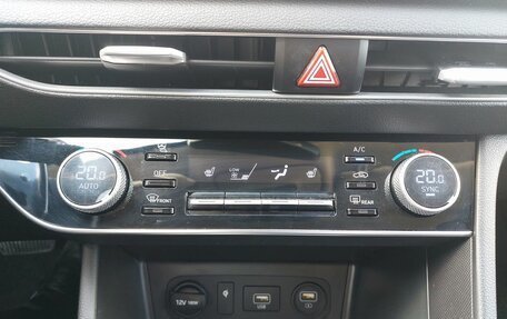 Hyundai Sonata VIII, 2019 год, 2 380 000 рублей, 24 фотография