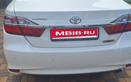 Toyota Camry, 2017 год, 2 950 000 рублей, 5 фотография