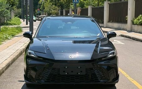 Toyota Camry, 2025 год, 3 450 800 рублей, 2 фотография