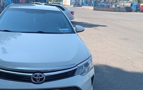 Toyota Camry, 2017 год, 2 200 000 рублей, 3 фотография