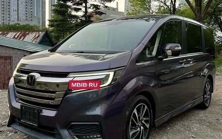 Honda Stepwgn IV, 2021 год, 1 930 000 рублей, 2 фотография