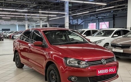 Volkswagen Polo VI (EU Market), 2011 год, 565 000 рублей, 2 фотография