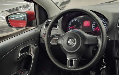 Volkswagen Polo VI (EU Market), 2011 год, 565 000 рублей, 11 фотография