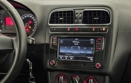 Volkswagen Polo VI (EU Market), 2011 год, 565 000 рублей, 13 фотография