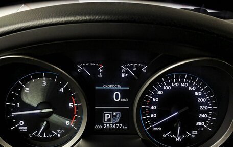 Toyota Land Cruiser 200, 2012 год, 2 849 000 рублей, 17 фотография