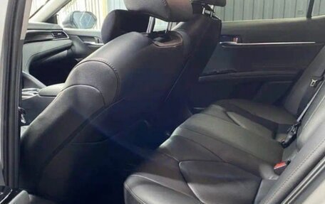 Toyota Camry, 2020 год, 3 050 000 рублей, 4 фотография