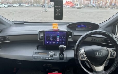 Honda Freed I, 2012 год, 750 000 рублей, 6 фотография
