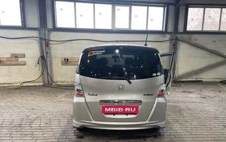 Honda Freed I, 2012 год, 750 000 рублей, 4 фотография