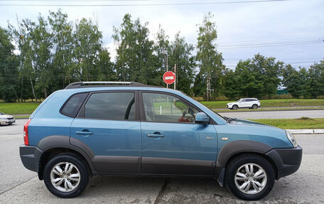 Hyundai Tucson III, 2006 год, 652 000 рублей, 4 фотография