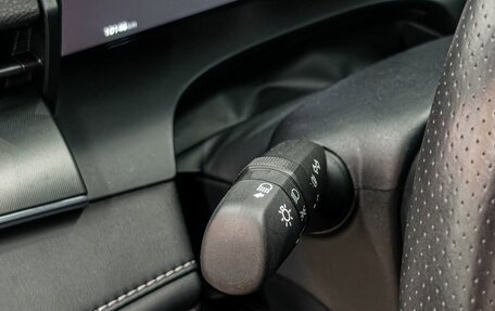 Toyota Camry, 2024 год, 4 250 000 рублей, 16 фотография