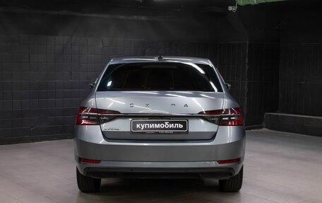 Skoda Superb III рестайлинг, 2021 год, 1 998 000 рублей, 5 фотография