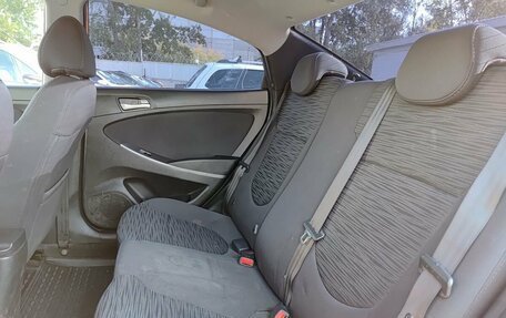 Hyundai Solaris II рестайлинг, 2015 год, 920 000 рублей, 15 фотография