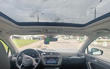 Volkswagen Tiguan II, 2019 год, 2 900 000 рублей, 3 фотография