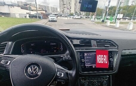 Volkswagen Tiguan II, 2019 год, 2 900 000 рублей, 10 фотография