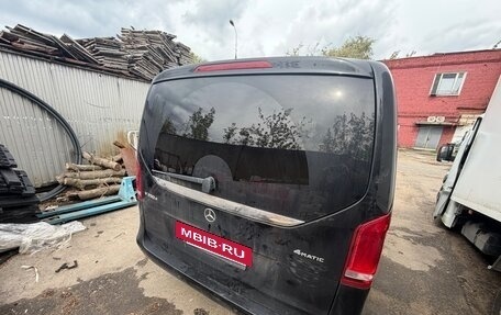 Mercedes-Benz V-Класс, 2019 год, 7 200 000 рублей, 9 фотография