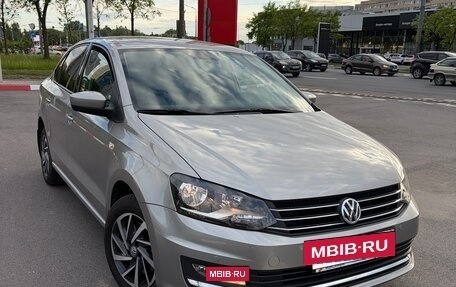 Volkswagen Polo VI (EU Market), 2018 год, 1 100 000 рублей, 2 фотография