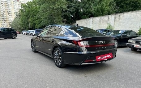 Hyundai Sonata VIII, 2022 год, 2 700 000 рублей, 5 фотография