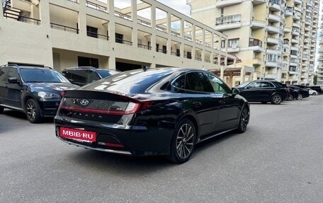Hyundai Sonata VIII, 2022 год, 2 700 000 рублей, 4 фотография