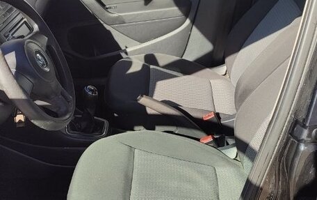 Volkswagen Polo VI (EU Market), 2012 год, 400 000 рублей, 4 фотография