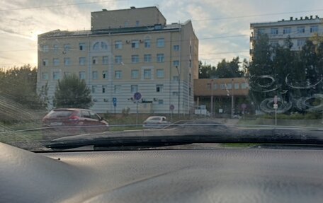 Mazda 323, 2000 год, 150 000 рублей, 22 фотография