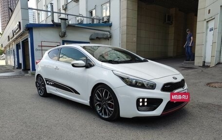 KIA cee'd GT II, 2015 год, 899 000 рублей, 21 фотография
