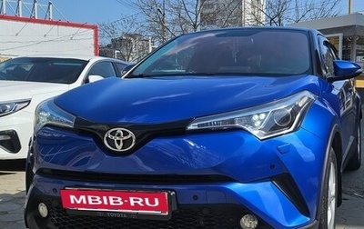 Toyota C-HR I рестайлинг, 2018 год, 2 150 000 рублей, 1 фотография