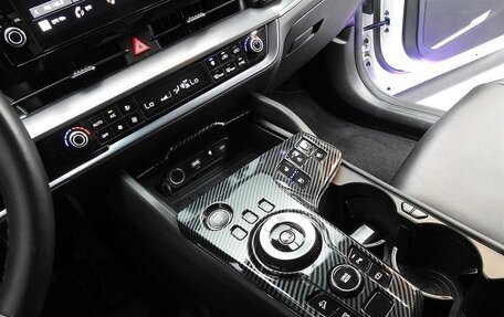 KIA Sportage IV рестайлинг, 2022 год, 2 570 000 рублей, 10 фотография