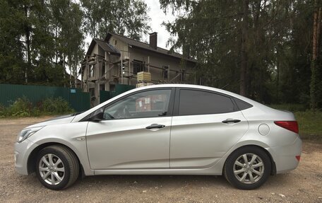 Hyundai Solaris II рестайлинг, 2015 год, 730 000 рублей, 9 фотография